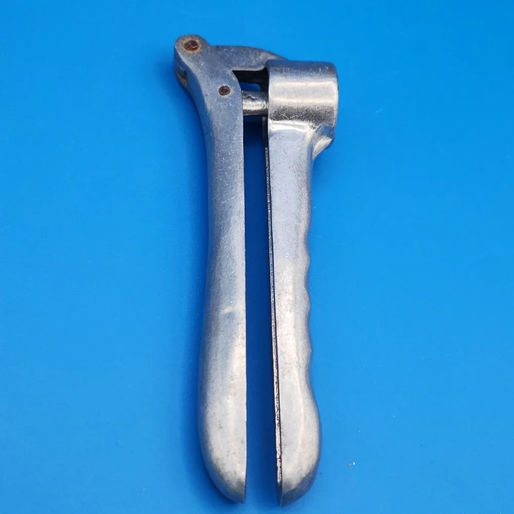 Vintage Aluminum Brevettato Garlic Press‎ Made in Italy